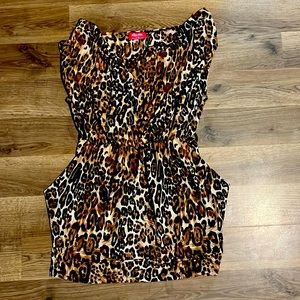 Shasa Sleeveless Leopard Dress with Pockets Size Medium